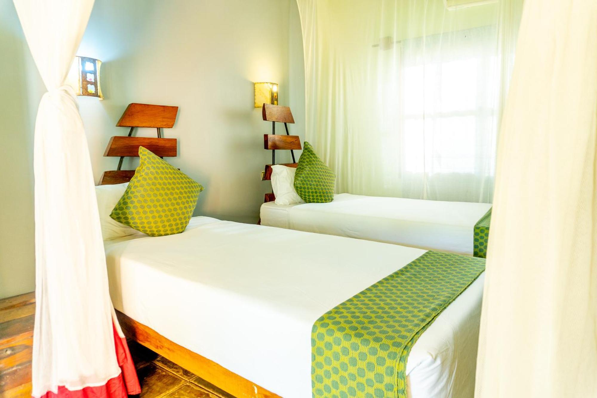 Weru Weru River Lodge Моши Экстерьер фото
